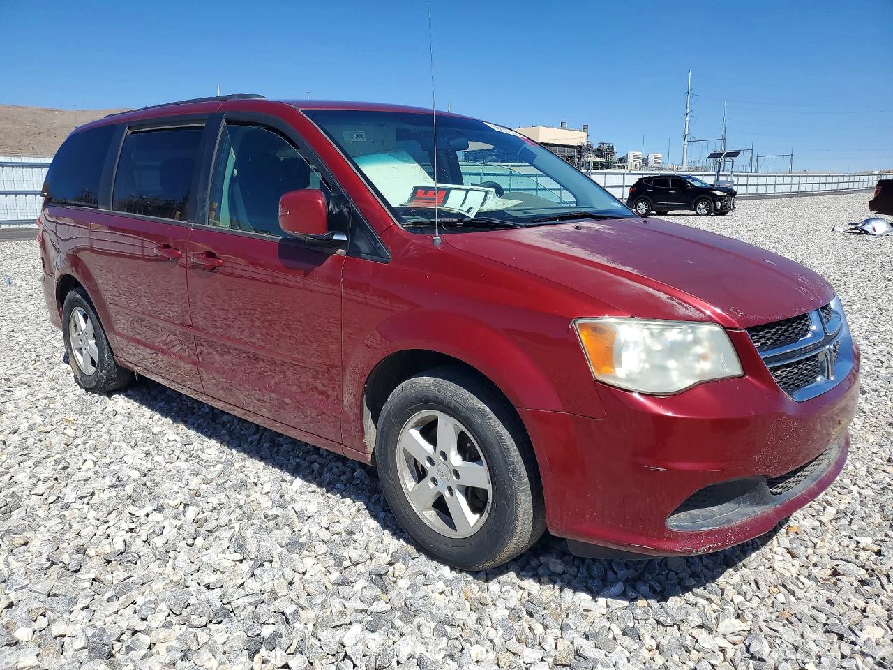 2011 DODGE GRAND CARAVAN MAINSTREET photo 4