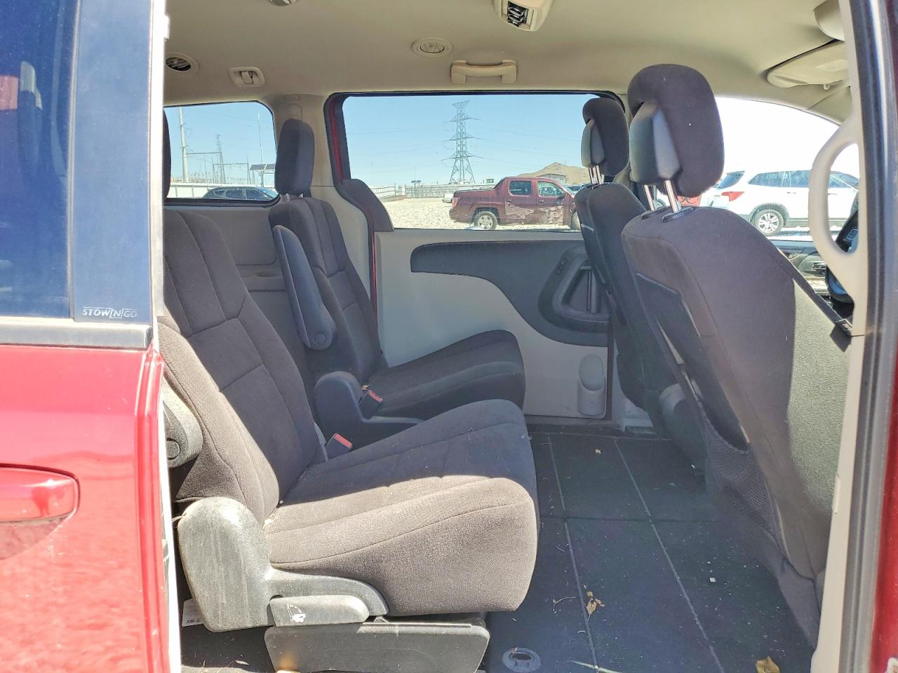 2011 DODGE GRAND CARAVAN MAINSTREET photo 10