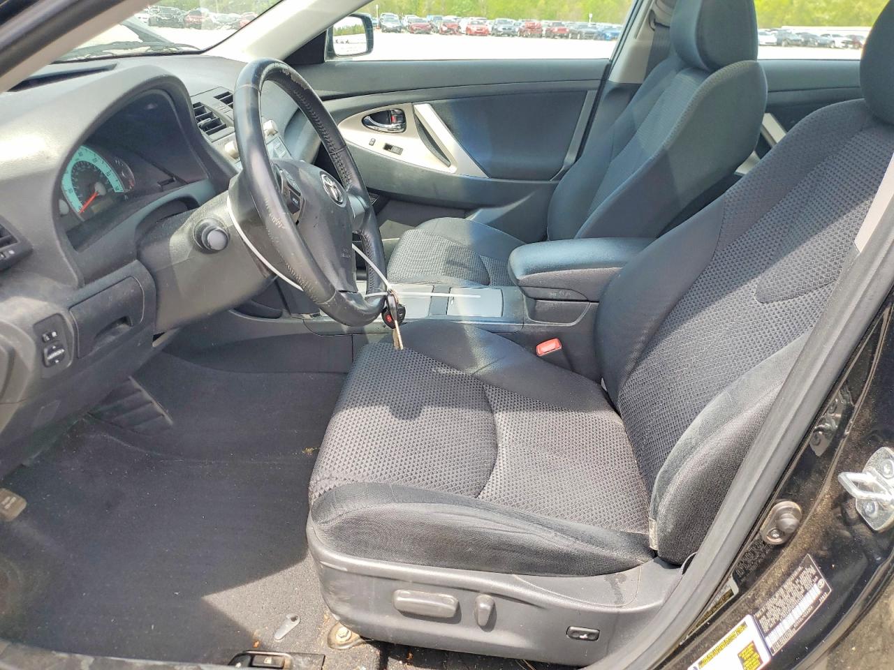 2009 TOYOTA CAMRY SE photo 7