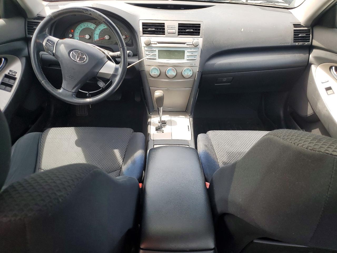 2009 TOYOTA CAMRY SE photo 8