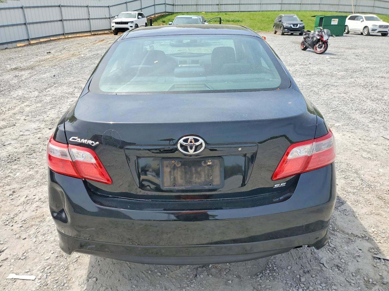 2009 TOYOTA CAMRY SE photo 6
