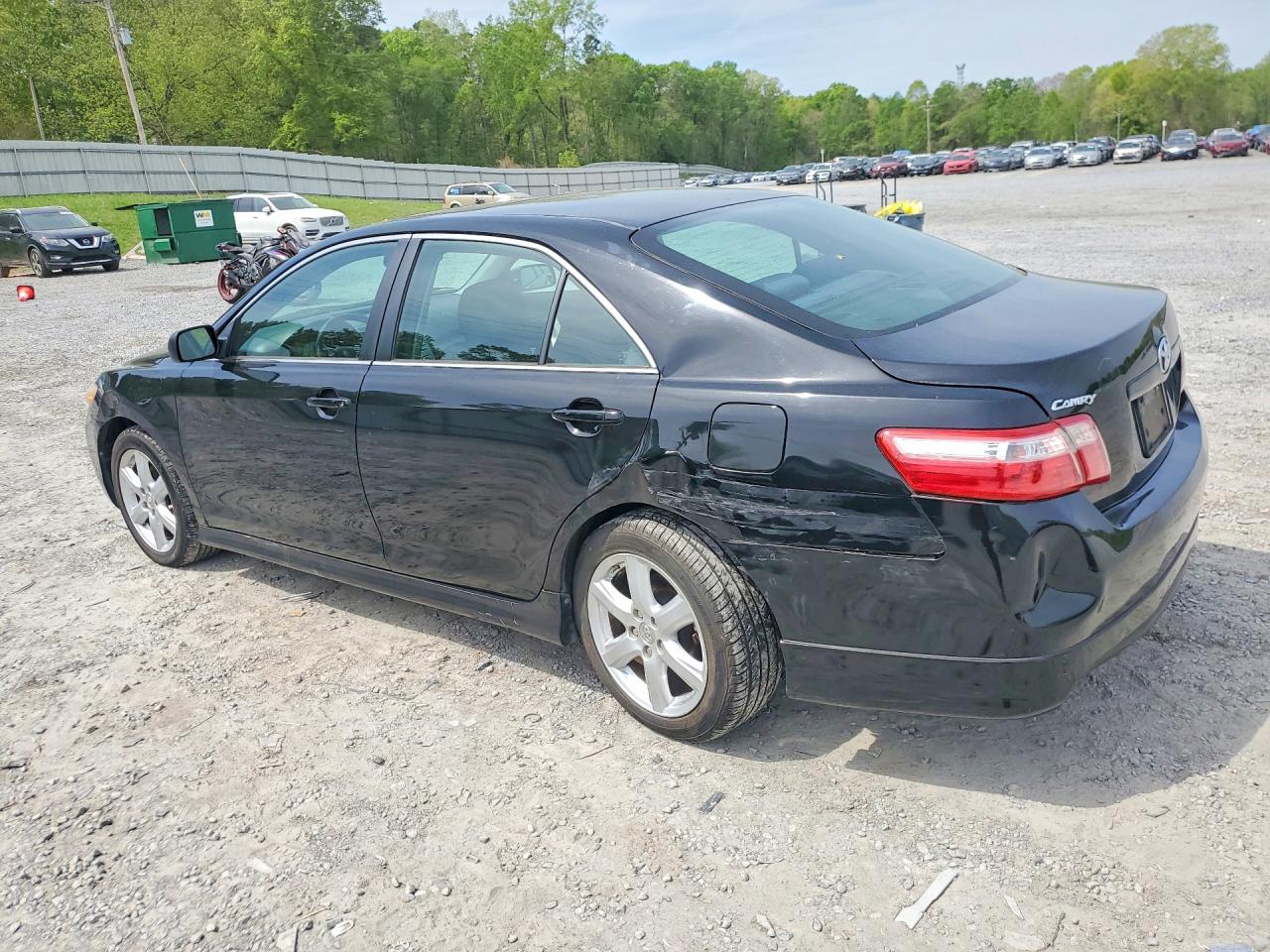 2009 TOYOTA CAMRY SE photo 2