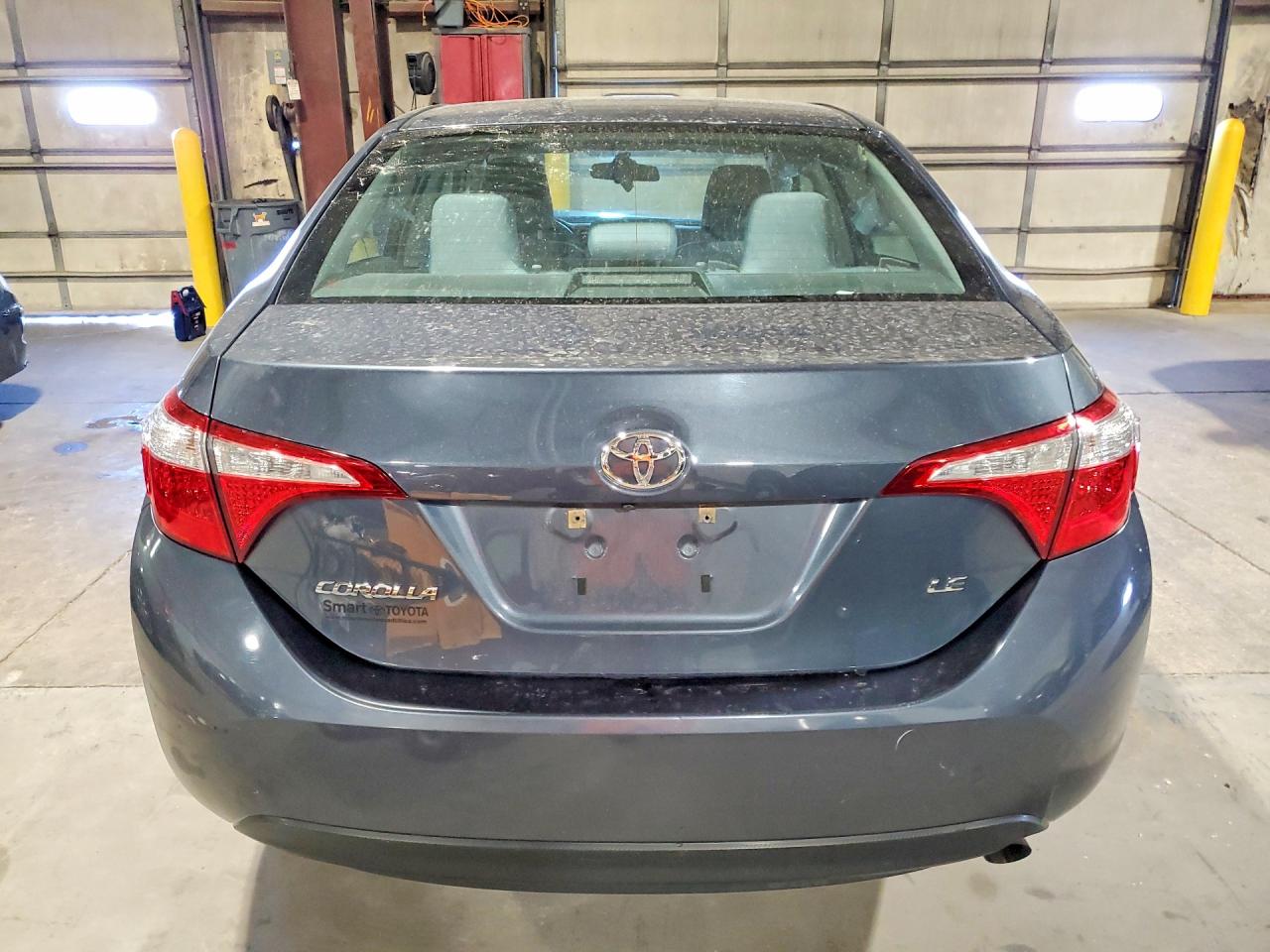 2015 TOYOTA COROLLA LE photo 16