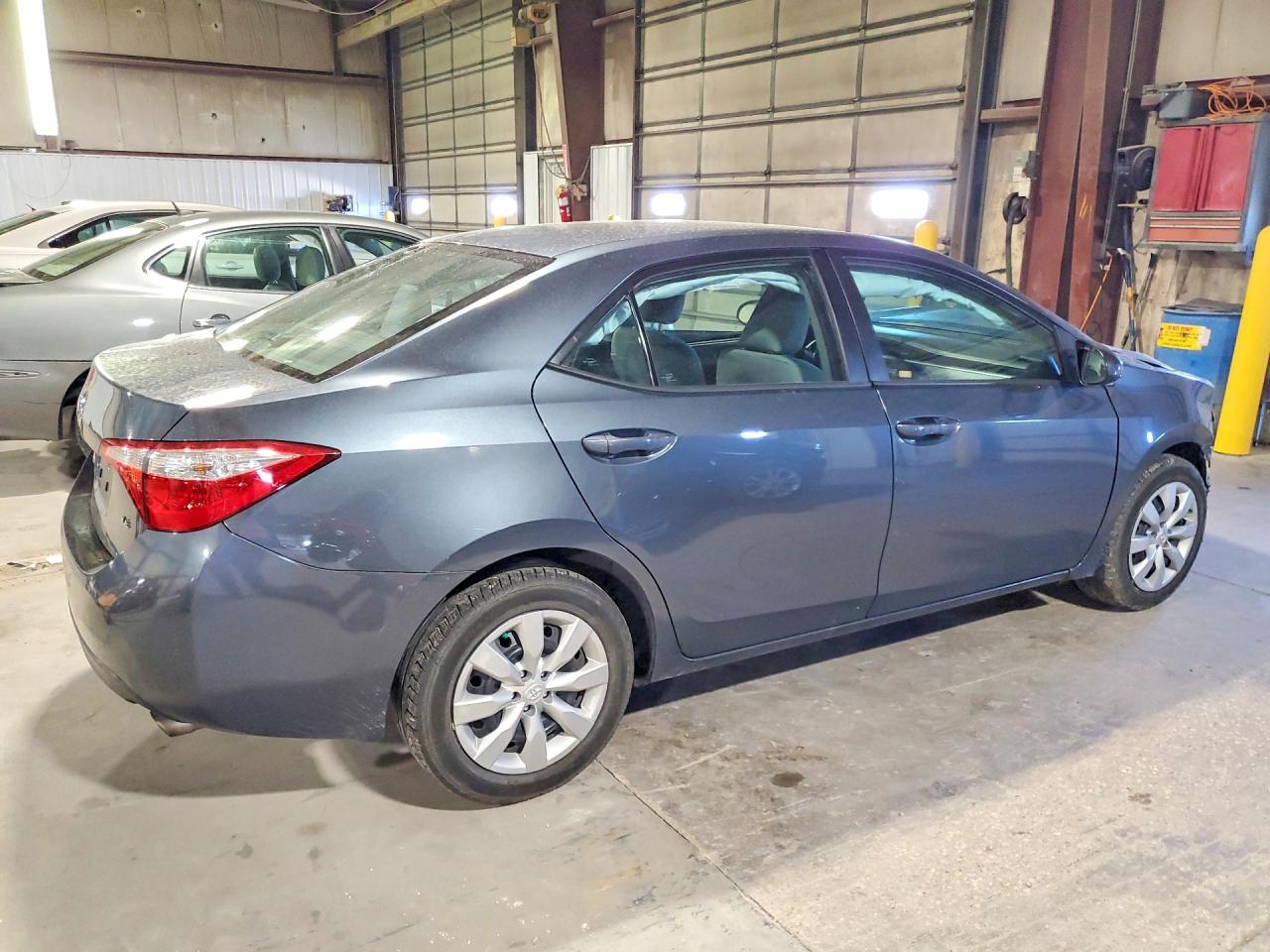 2015 TOYOTA COROLLA LE photo 7