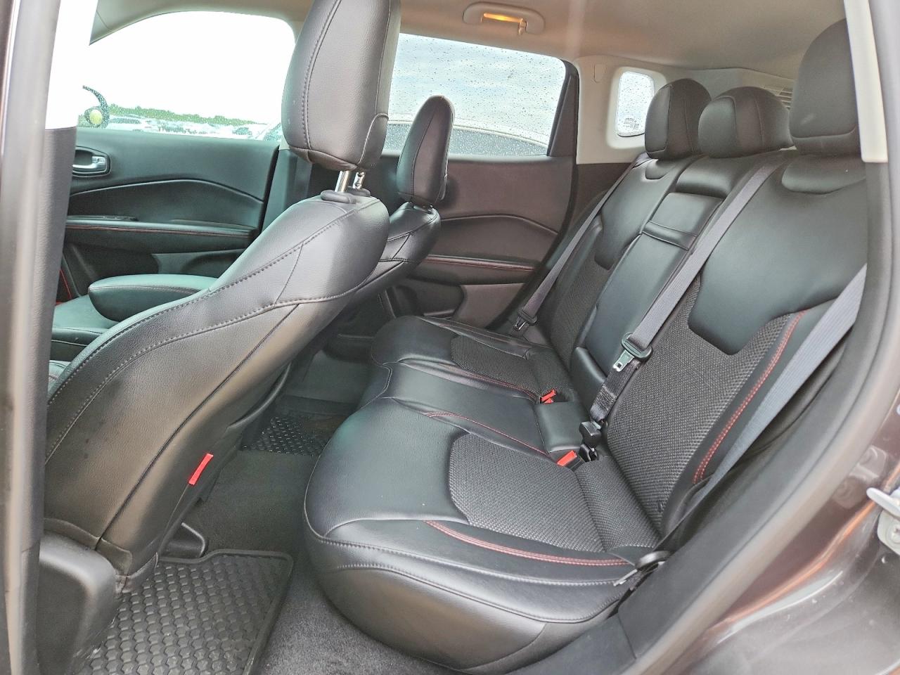 2017 JEEP COMPASS TRAILHAWK photo 21