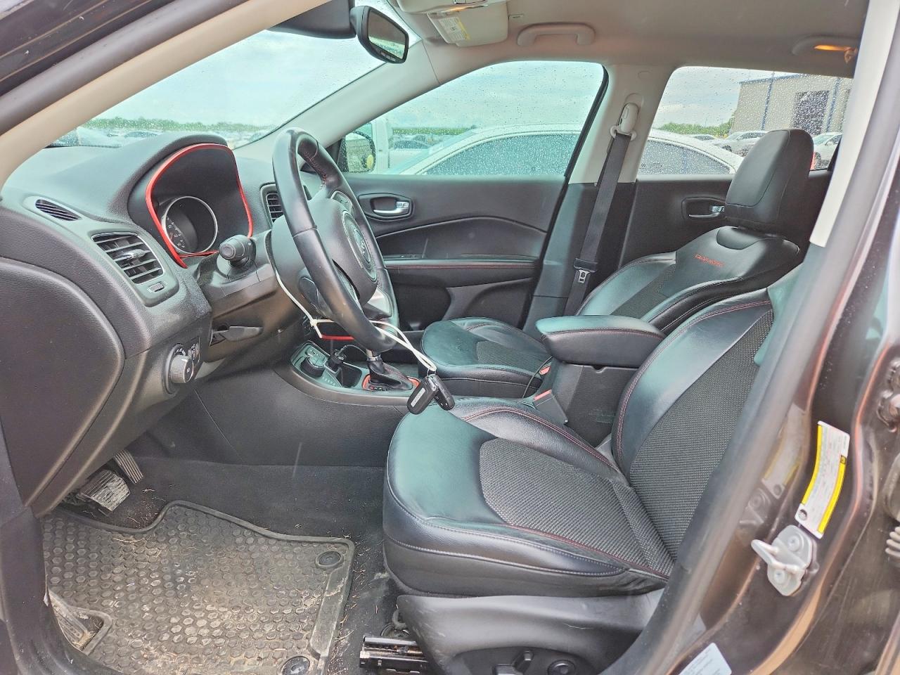 2017 JEEP COMPASS TRAILHAWK photo 13