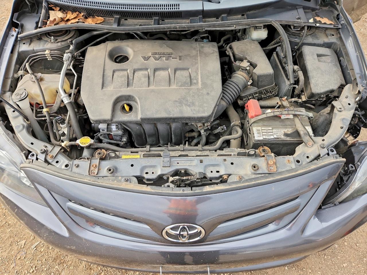 2011 TOYOTA COROLLA S photo 21