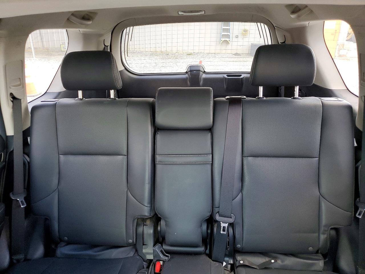2014 LEXUS GX 460 photo 19