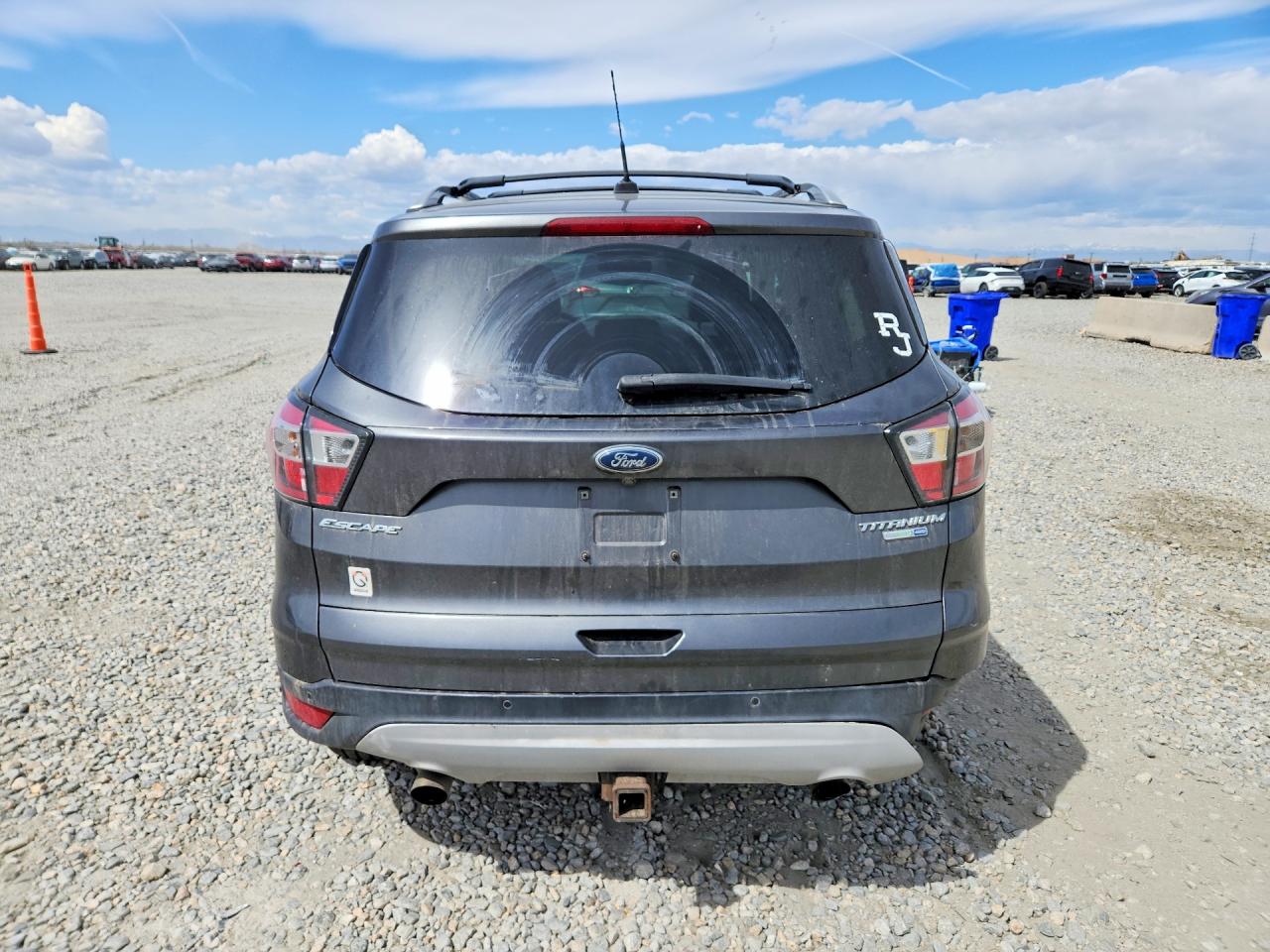 2017 FORD ESCAPE TITANIUM photo 11