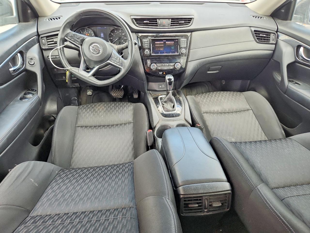 2018 NISSAN ROGUE SV photo 15