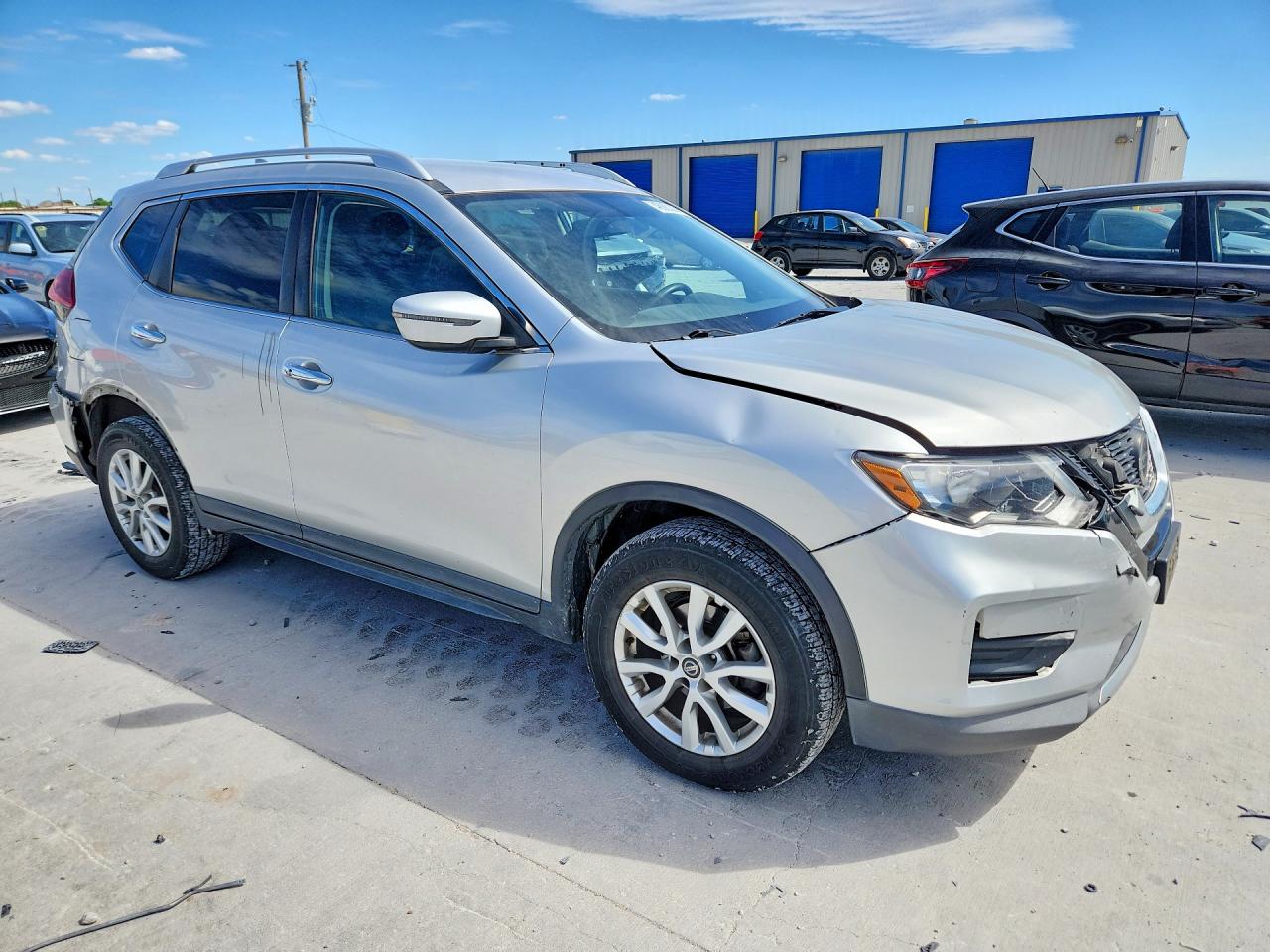 2018 NISSAN ROGUE SV photo 7