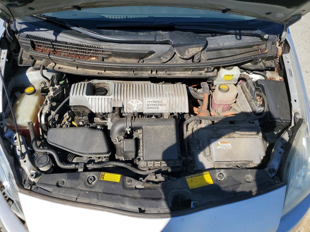2010 TOYOTA PRIUS II photo 11
