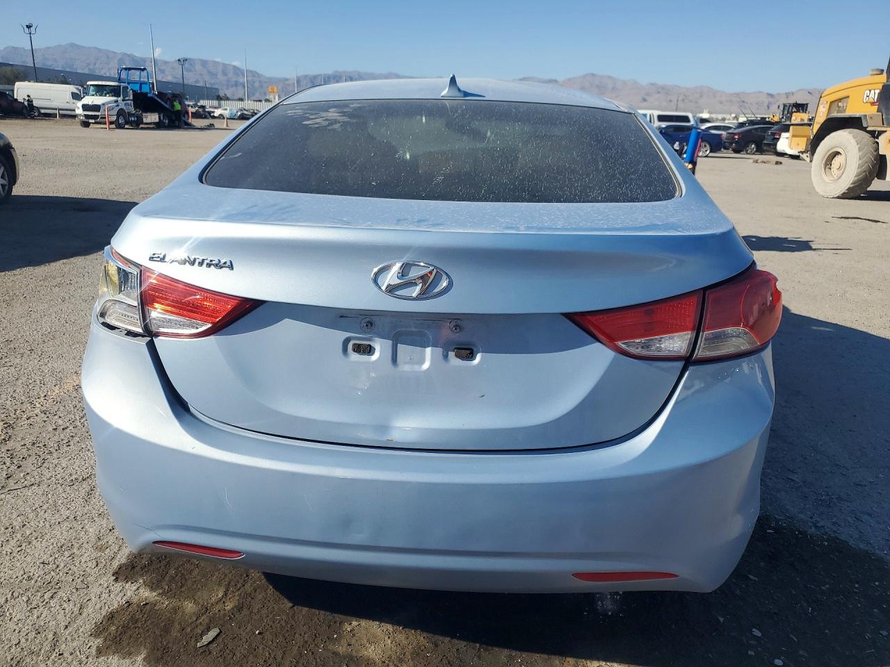 2013 HYUNDAI ELANTRA GLS photo 11