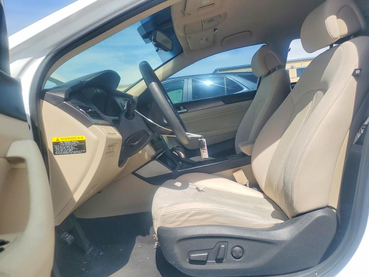 2016 HYUNDAI SONATA SPORT photo 13