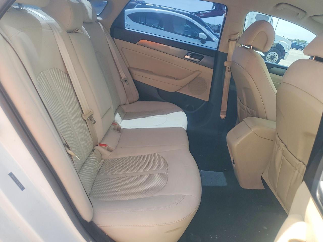 2016 HYUNDAI SONATA SPORT photo 19