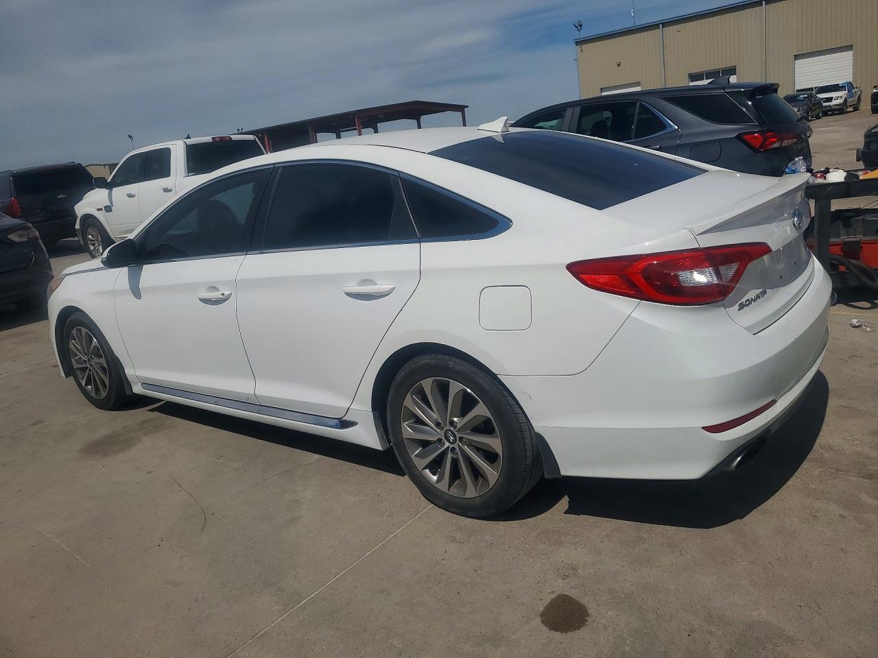 2016 HYUNDAI SONATA SPORT photo 3