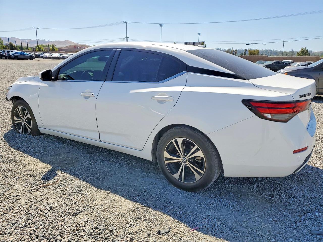 2023 NISSAN SENTRA SV photo 4
