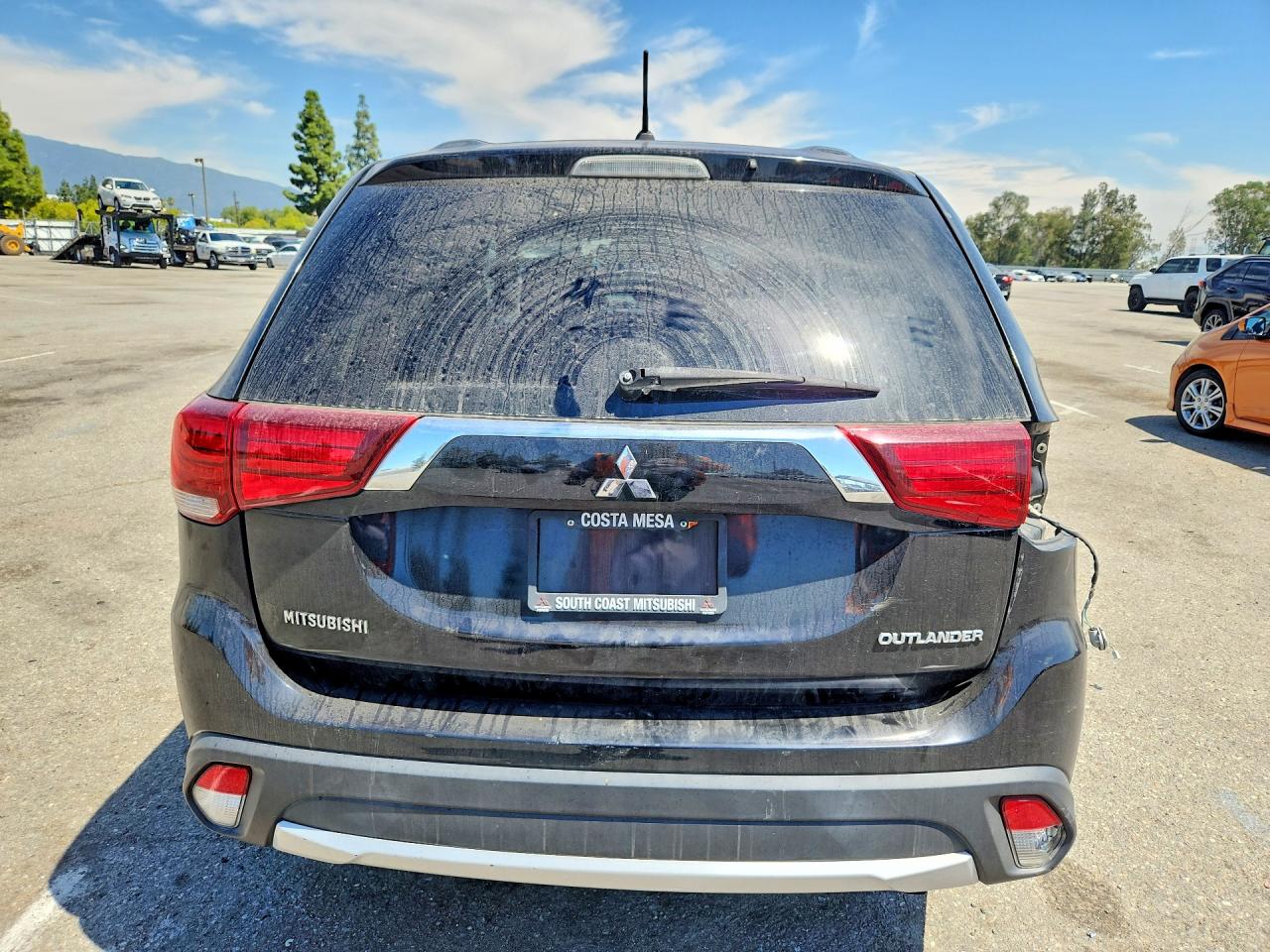 2016 MITSUBISHI OUTLANDER ES photo 11