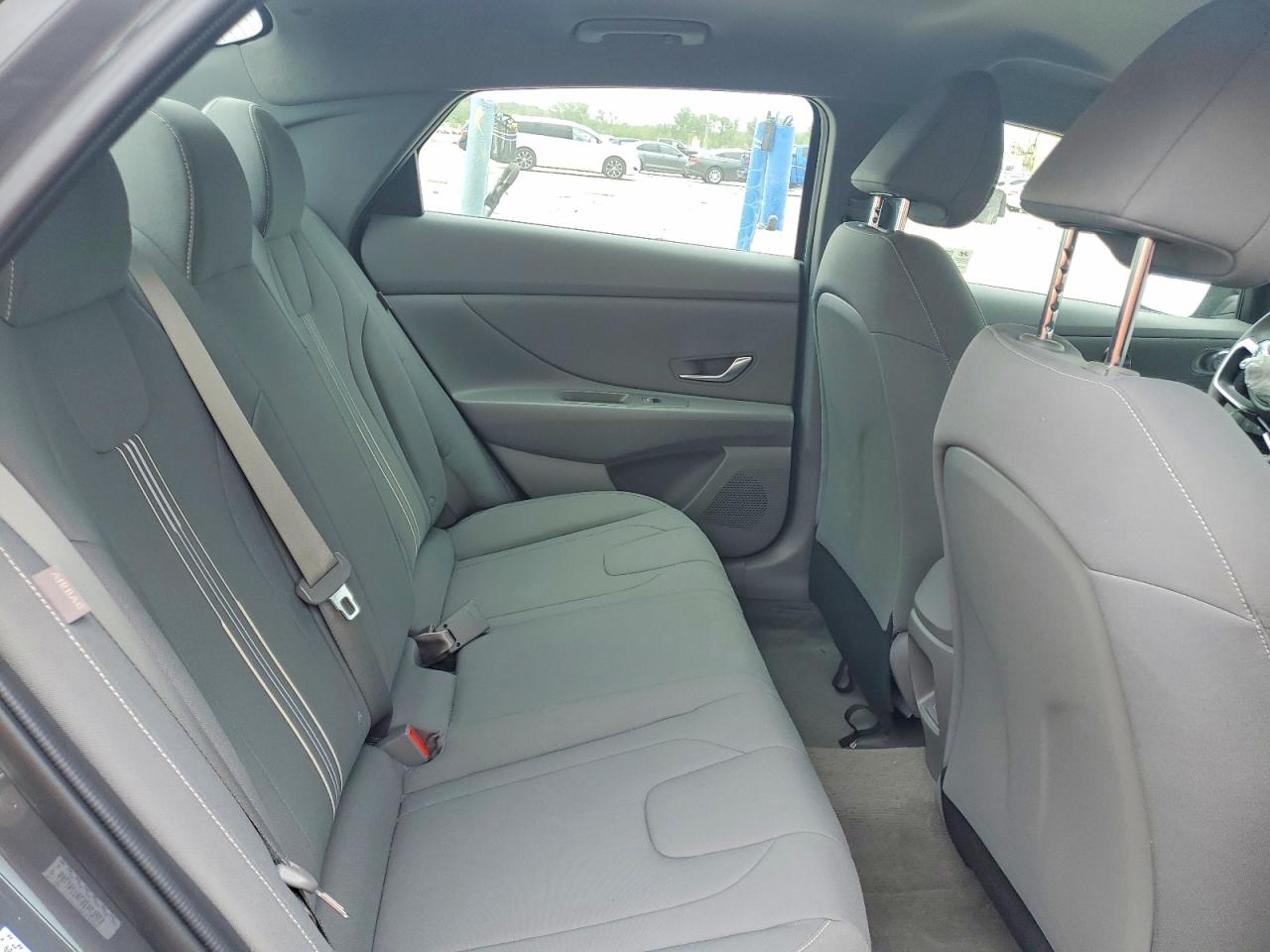 2024 HYUNDAI ELANTRA SEL photo 19