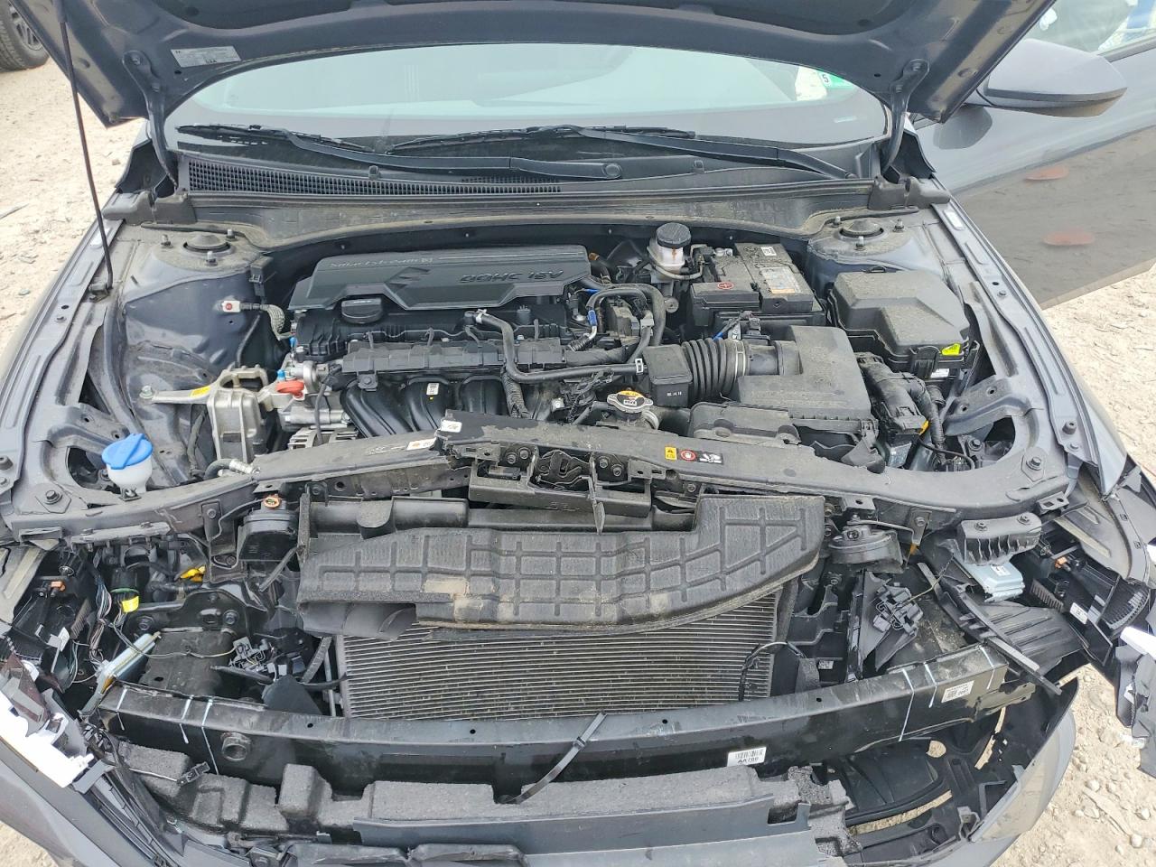 2024 HYUNDAI ELANTRA SEL photo 21
