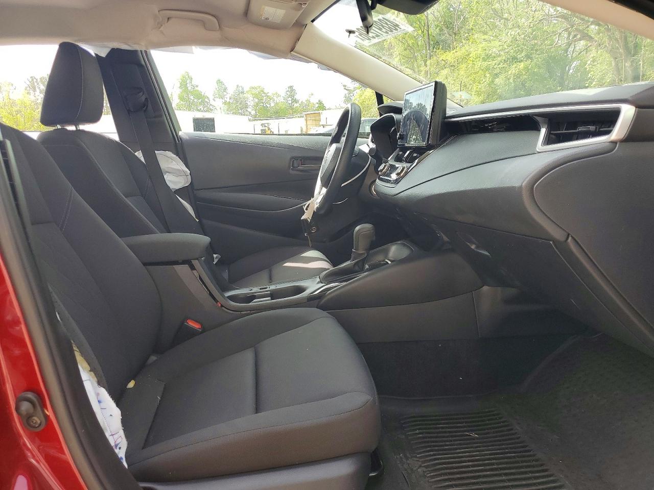 2023 TOYOTA COROLLA LE photo 13