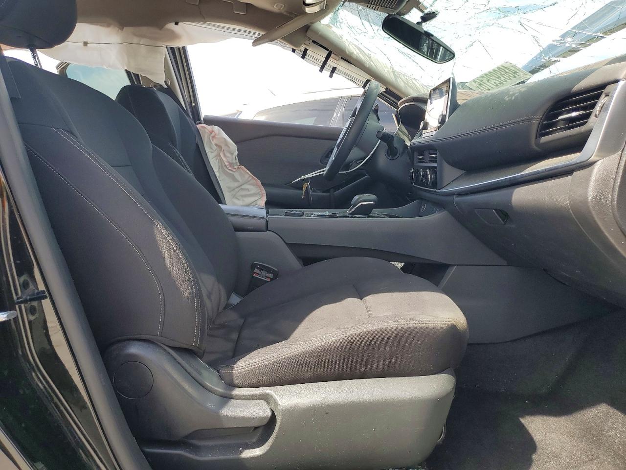 2023 NISSAN ROGUE S photo 13