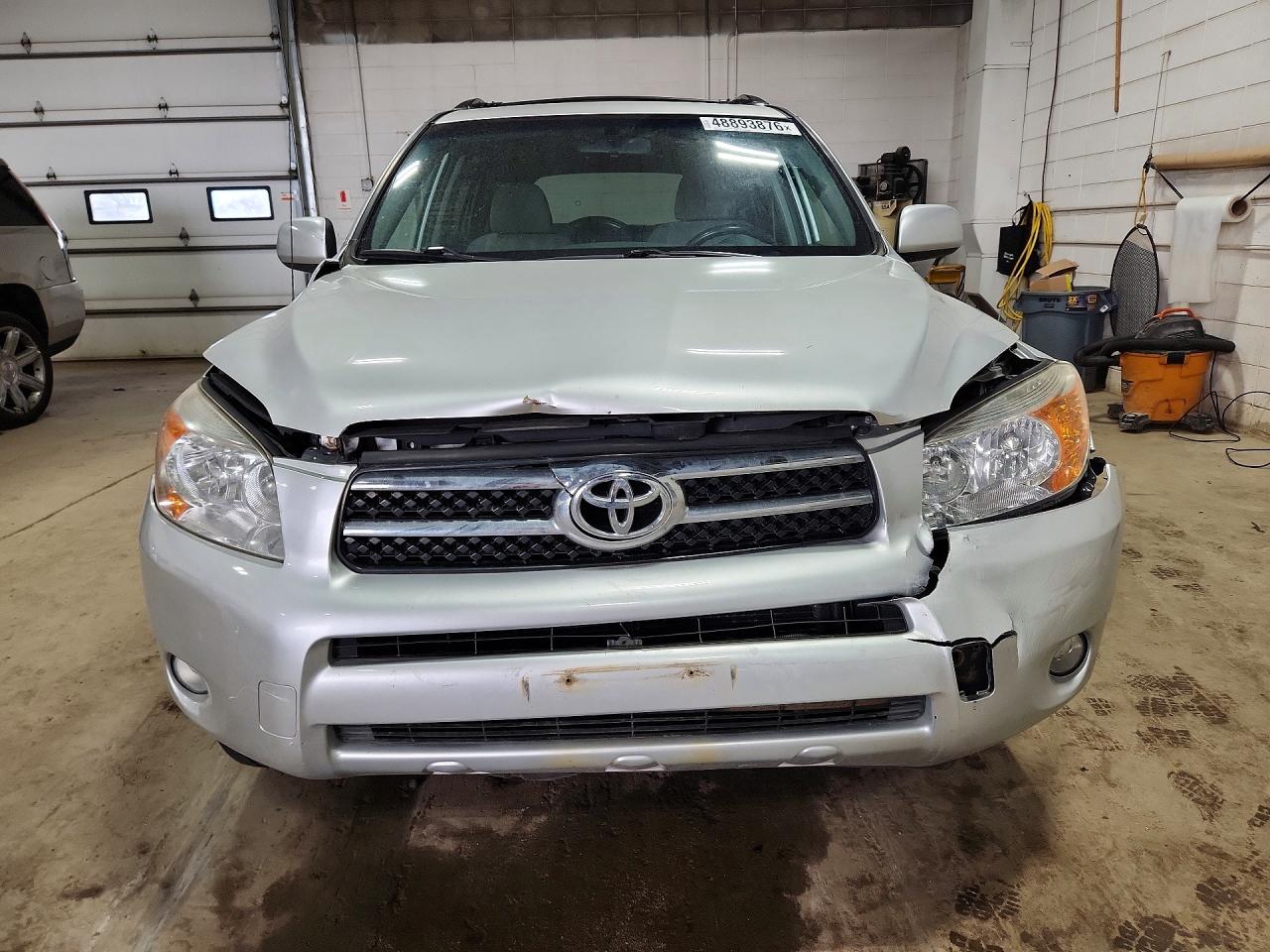 2007 TOYOTA RAV4 LIMITED photo 9