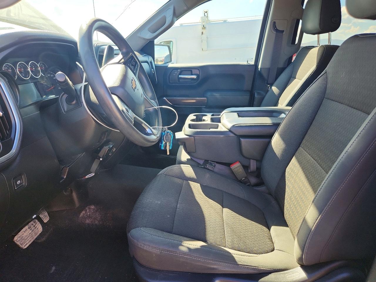 2020 CHEVROLET SILVERADO K1500 LT photo 19