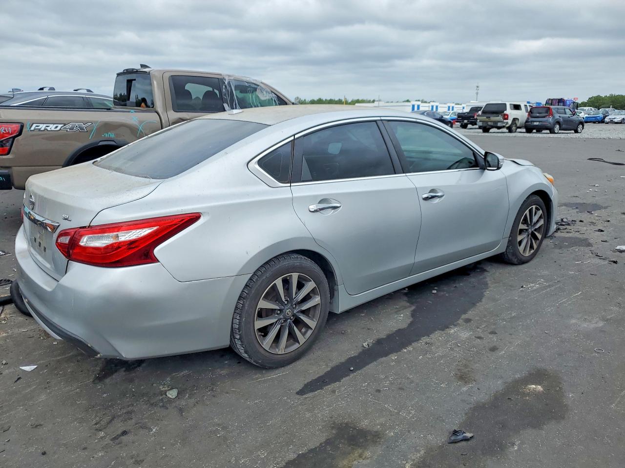2017 NISSAN ALTIMA 2.5 SL photo 3