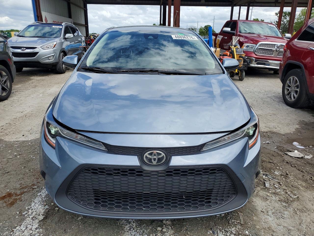 2021 TOYOTA COROLLA LE photo 9