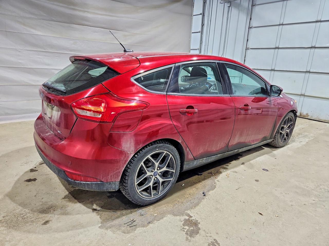 2017 FORD FOCUS SEL photo 5