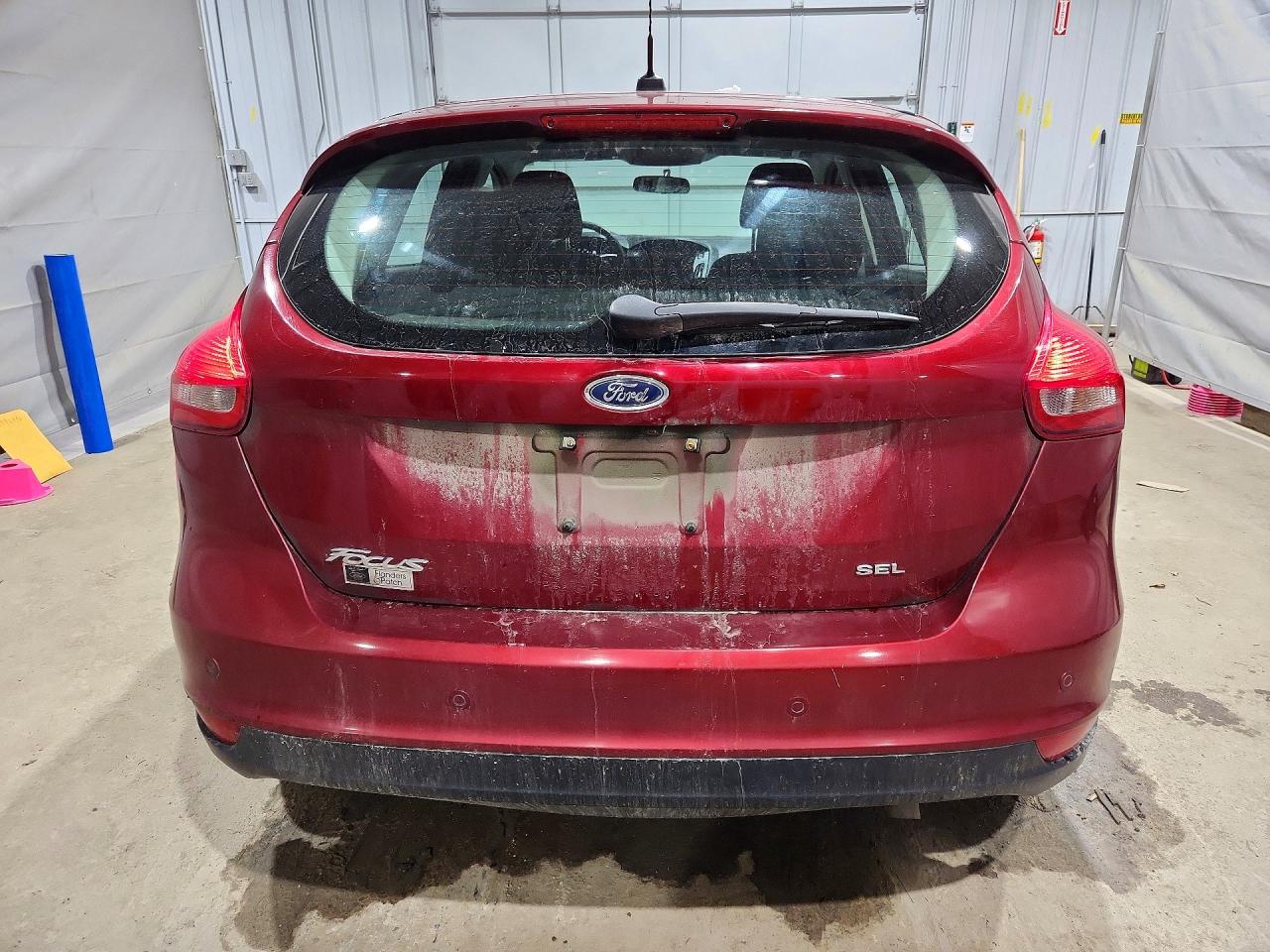 2017 FORD FOCUS SEL photo 11