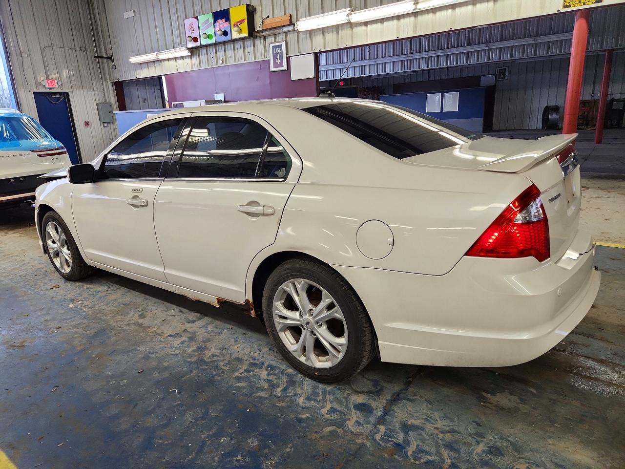 2012 FORD FUSION SEL photo 2