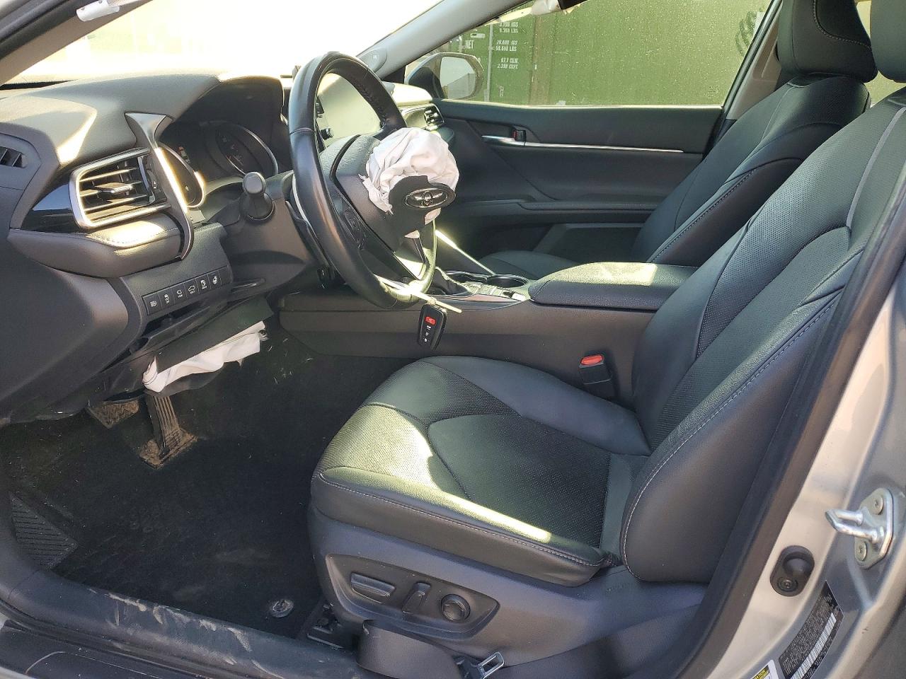 2024 TOYOTA CAMRY XSE photo 13
