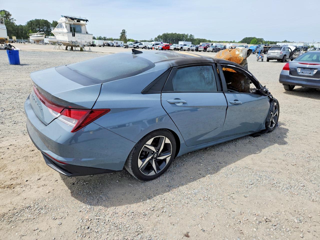 2023 HYUNDAI ELANTRA SEL photo 7