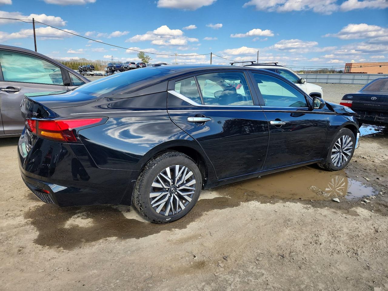 2024 NISSAN ALTIMA 2.5 SV photo 5