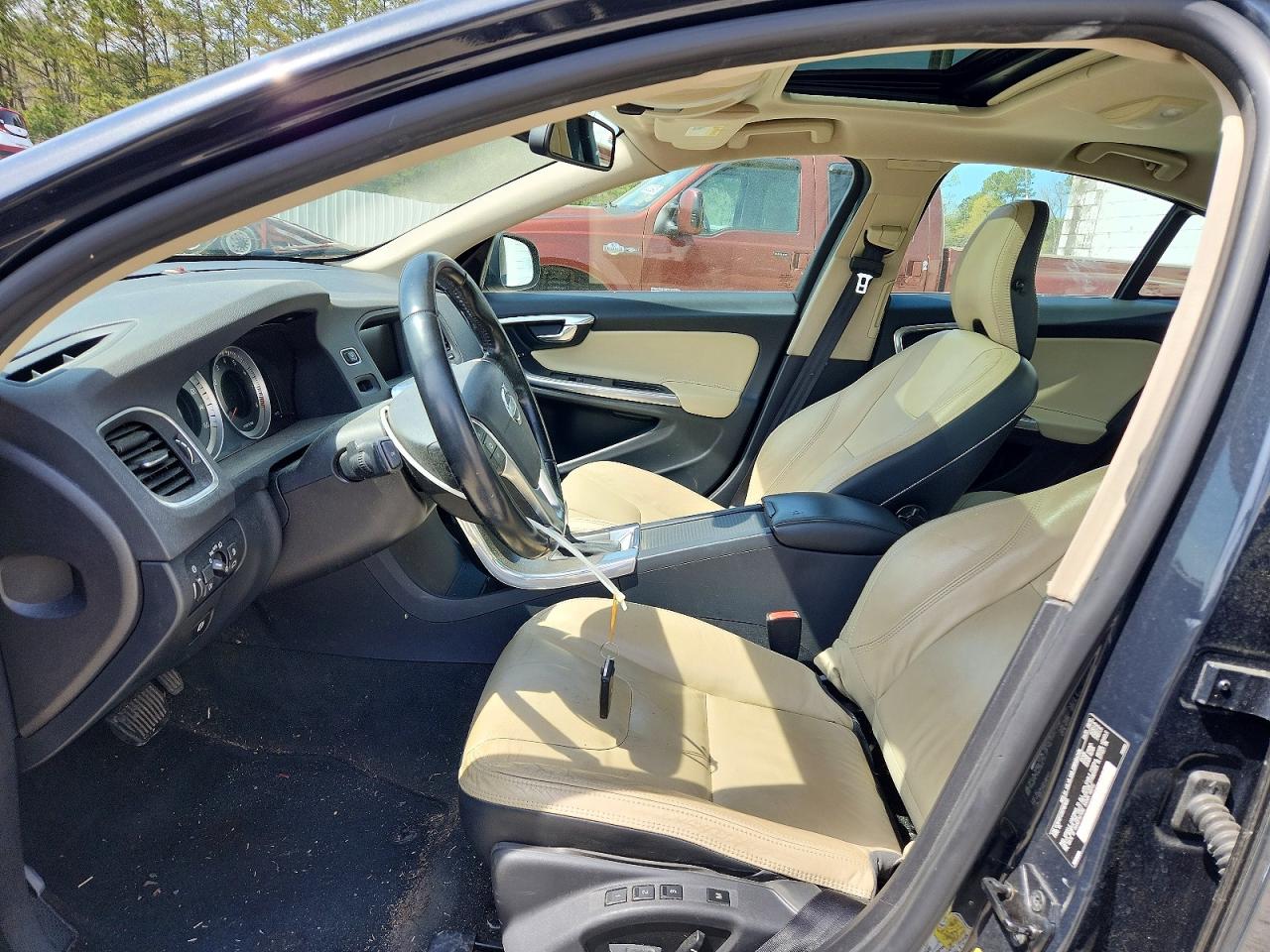 2013 VOLVO S60 T5 photo 13