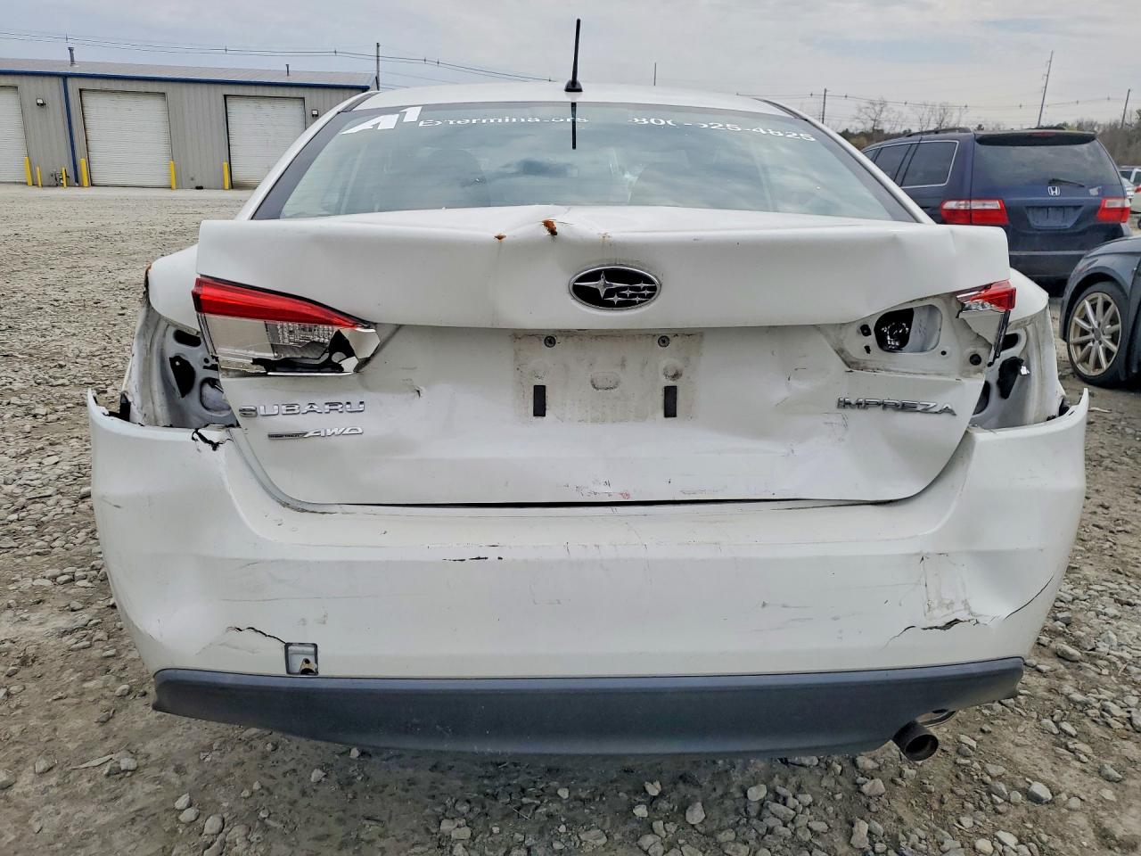 2019 SUBARU IMPREZA photo 11