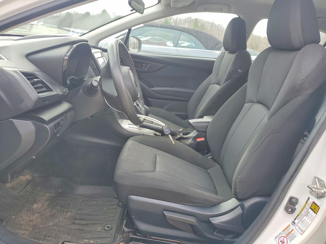 2019 SUBARU IMPREZA photo 13
