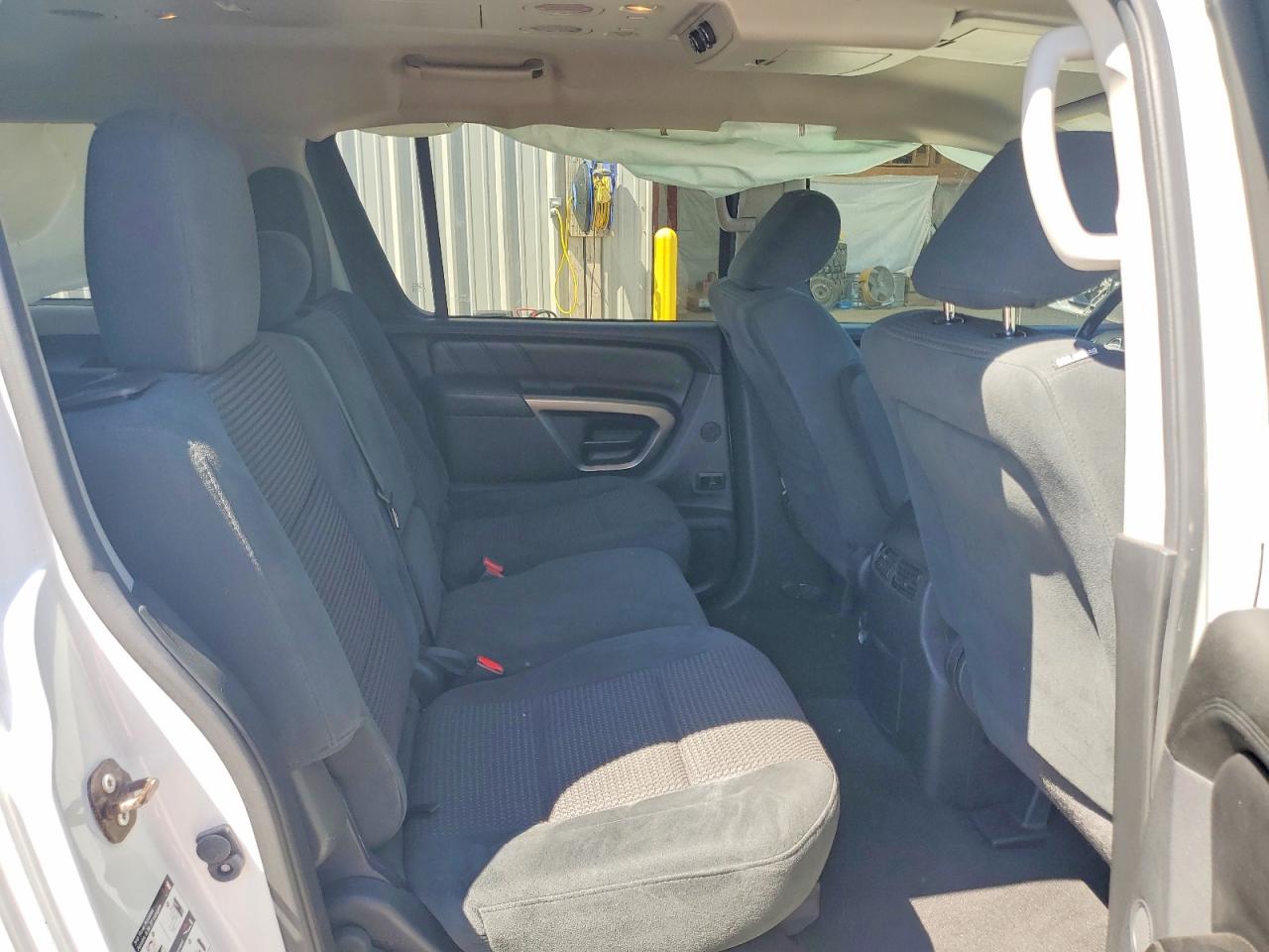 2015 NISSAN ARMADA SV photo 11
