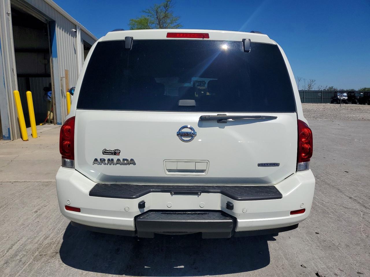 2015 NISSAN ARMADA SV photo 6