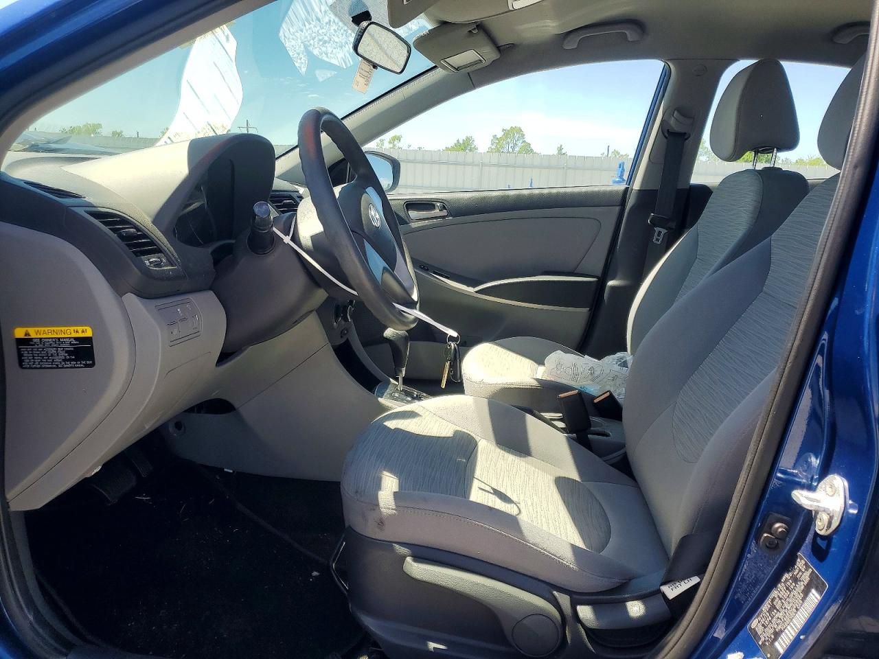 2017 HYUNDAI ACCENT SE photo 13