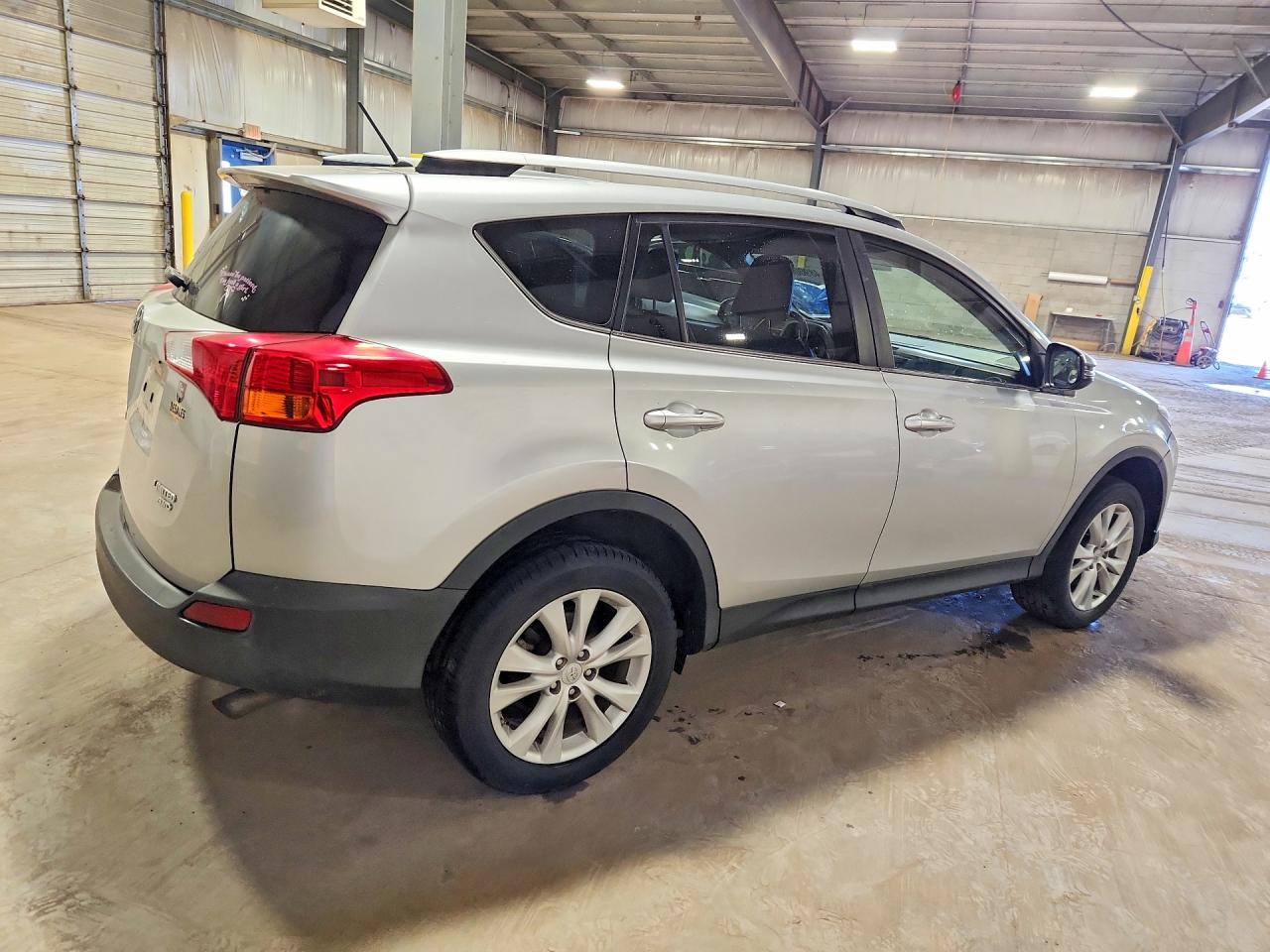 2013 TOYOTA RAV4 LIMITED photo 7