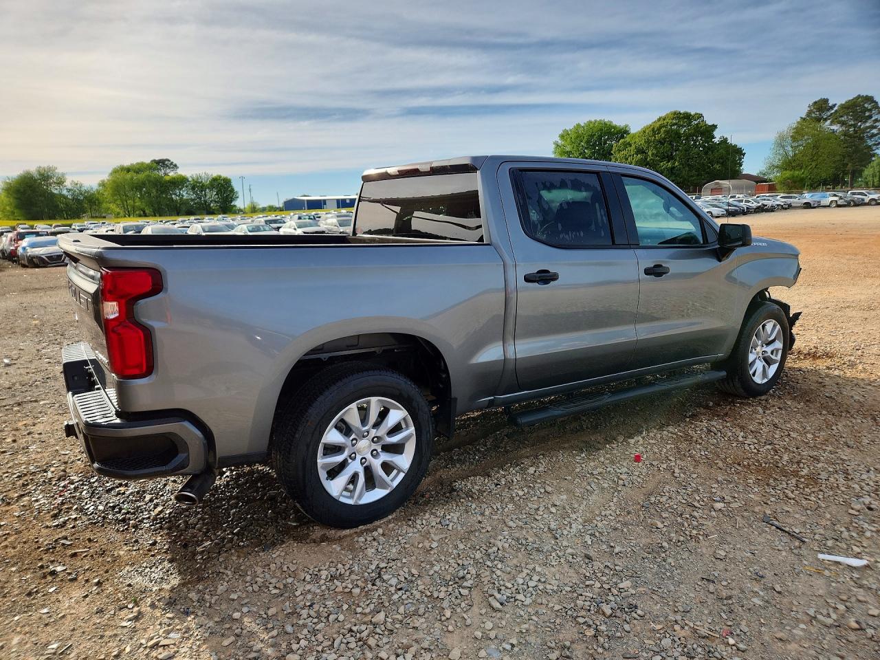 2021 CHEVROLET SILVERADO C1500 CUSTOM photo 3