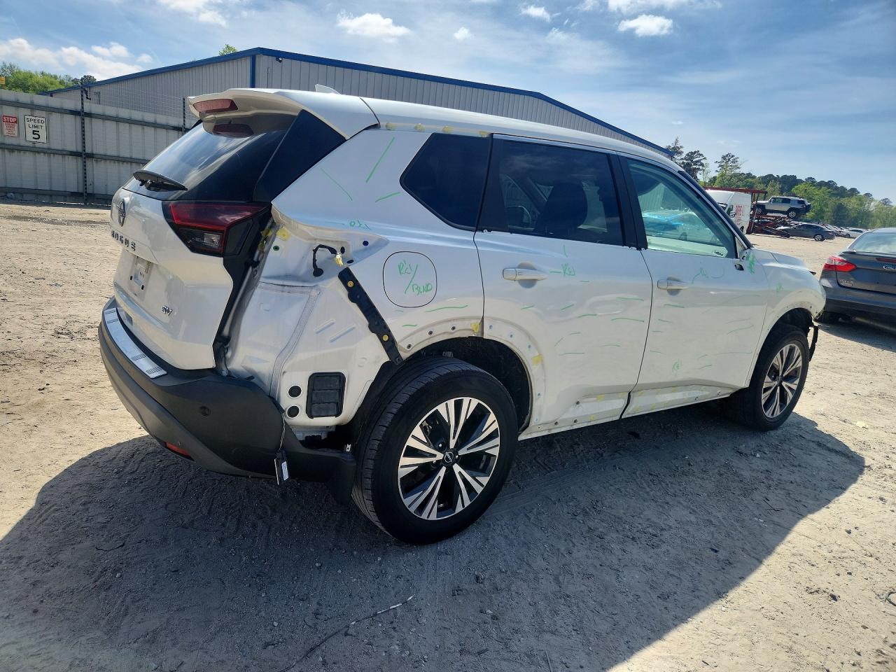2023 NISSAN ROGUE SV photo 7