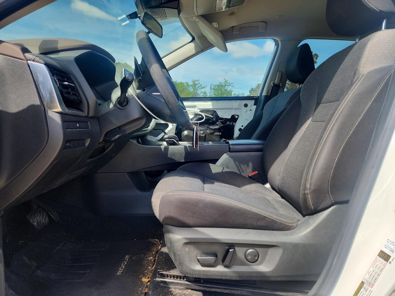 2023 NISSAN ROGUE SV photo 19