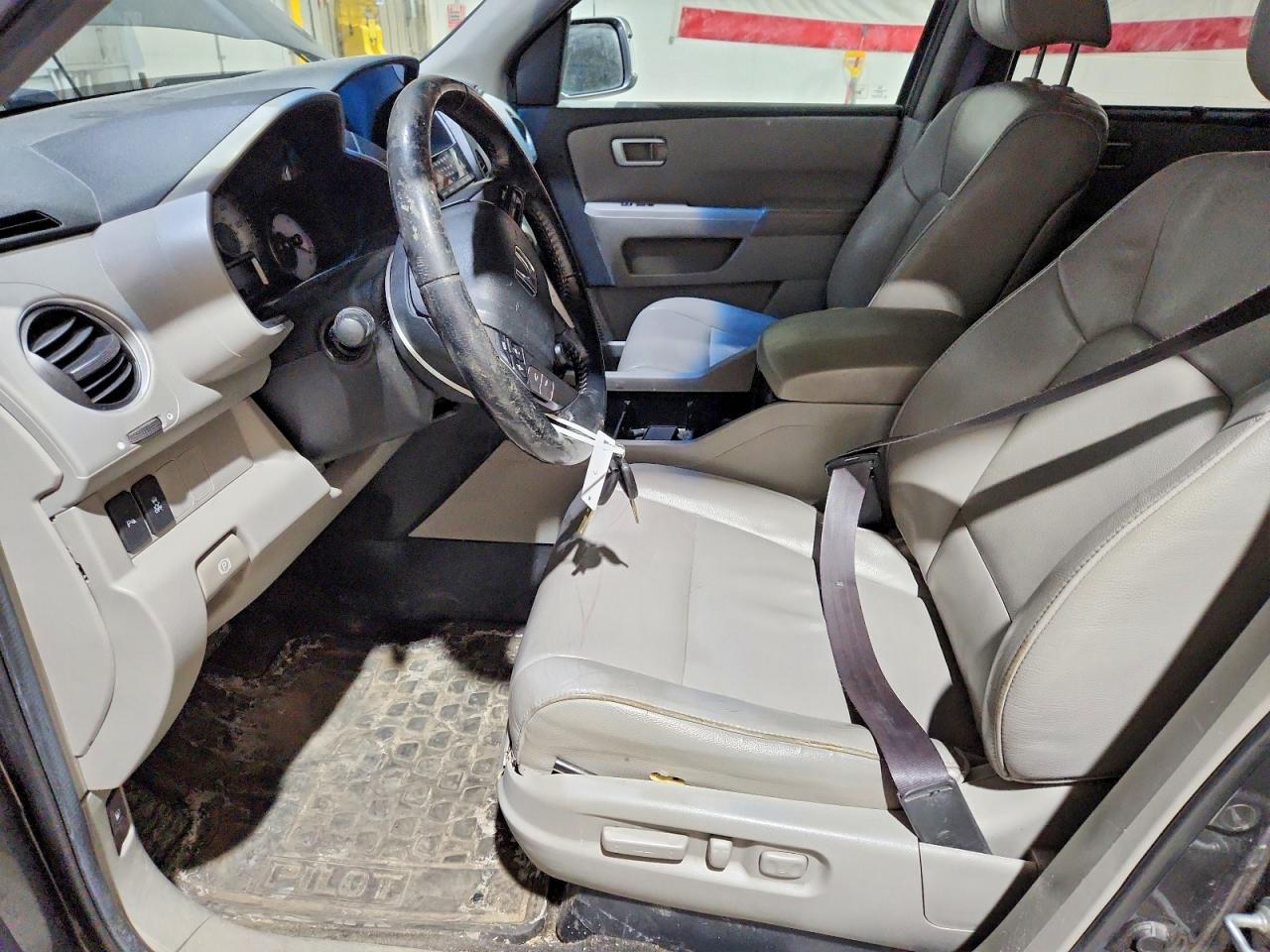 2012 HONDA PILOT TOURING photo 13