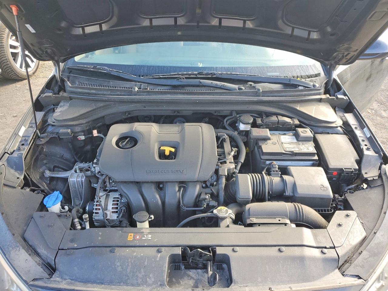 2020 HYUNDAI ELANTRA SE photo 31