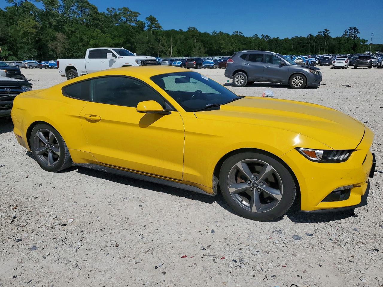 2016 FORD MUSTANG photo 10