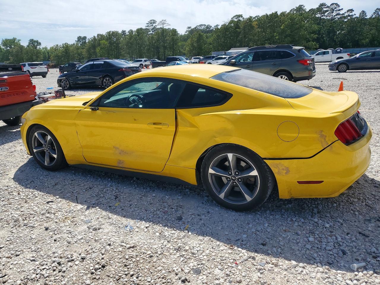 2016 FORD MUSTANG photo 4